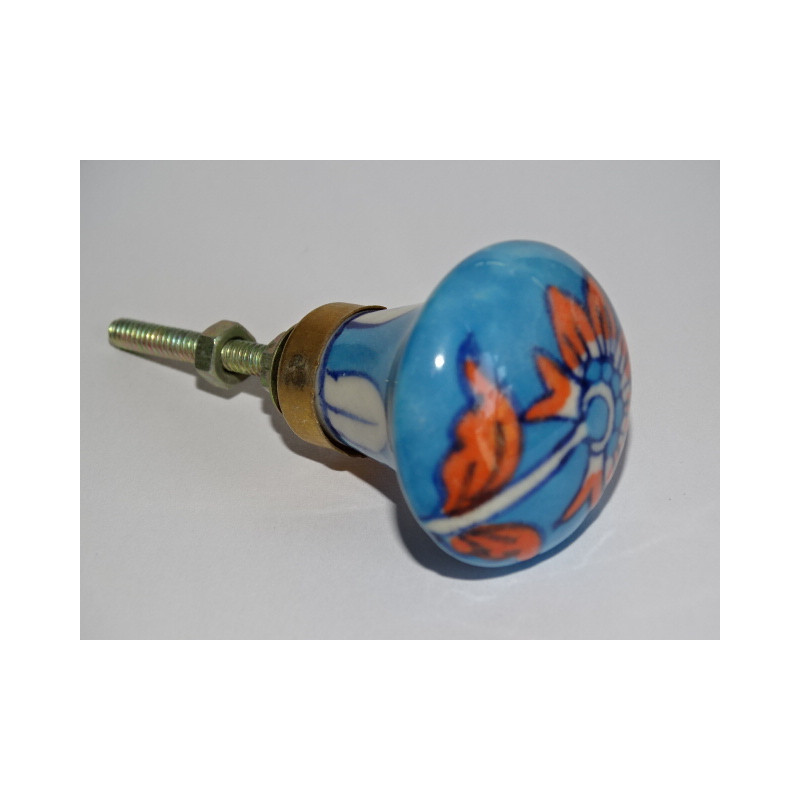 bouton en forme de poire turquoise et fleur orange