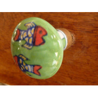bouton poire vert deux poissons