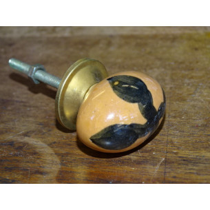 bottoni di porcellana taupe Olive croce nera