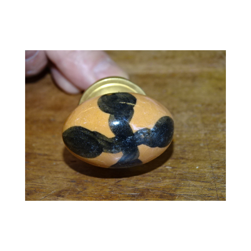 Porcelain Buttons Olive taupe cross black