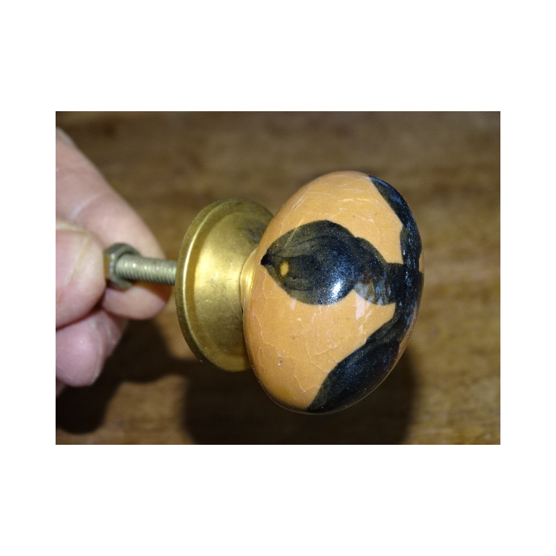 Porzellan Knöpfe Olive taupe schwarzes Kreuz