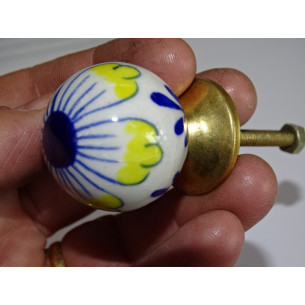 Button ball yellow daisy and overseas 2