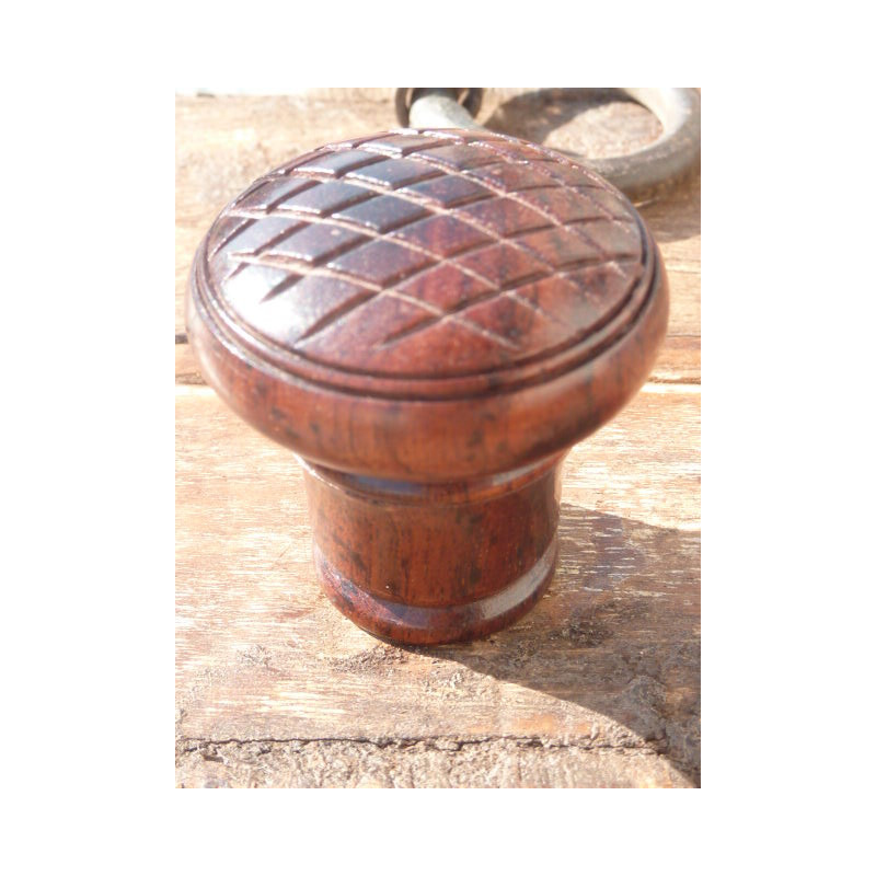Botones de madera tiene cuadros