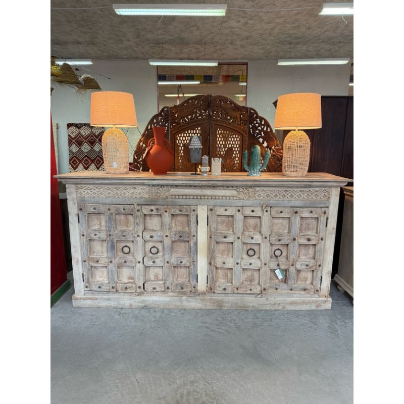 Buffet portes anciennes