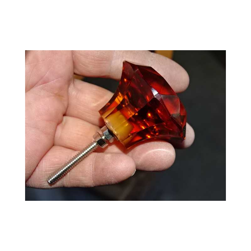 Pomo cristal forma DIAMANTE 50 mm color ámbar