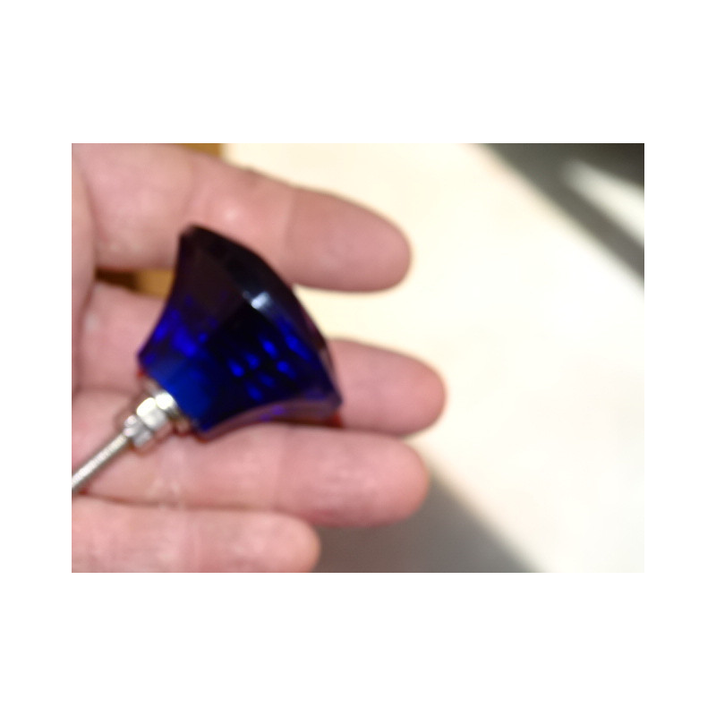 Bouton en verre en forme de DIAMANT 45 mm bleu...
