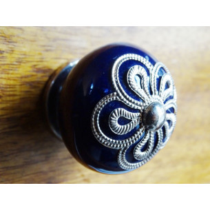 Poignée en porcelaine bleu outremer fleur en métal