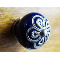 Metal handle flower ultramarine porcelain