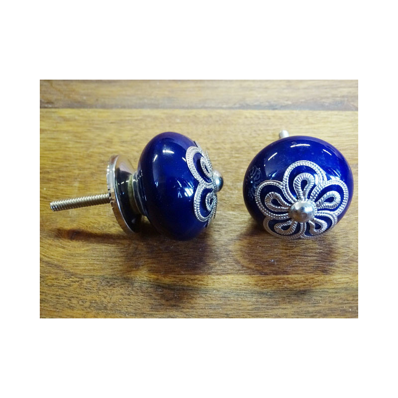 Metal handle flower ultramarine porcelain