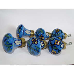 Set of 6 porcelain buttons - Lot 69