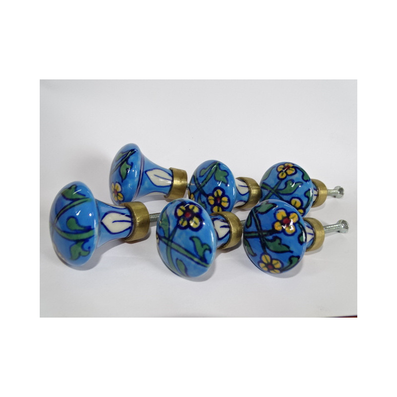 Lot de 6 boutons en porcelaine - Lot 69
