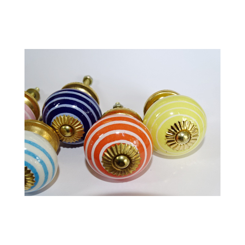Lot de 6 boutons en porcelaine avec traits -...
