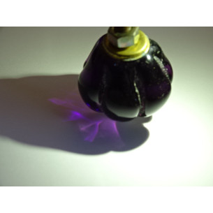 Poignée de meuble transparente violette 2