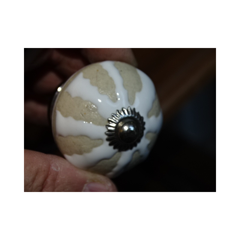 Pomelli per mobili con ruota a raggi goffrati -...