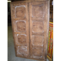 door closed teak & camel bones