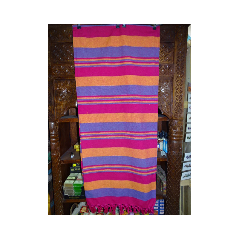 Dessus de lit indien KERALA de couleur fushia,...