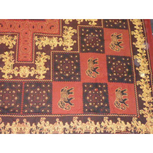wall hanging elephants tziganes reds 2