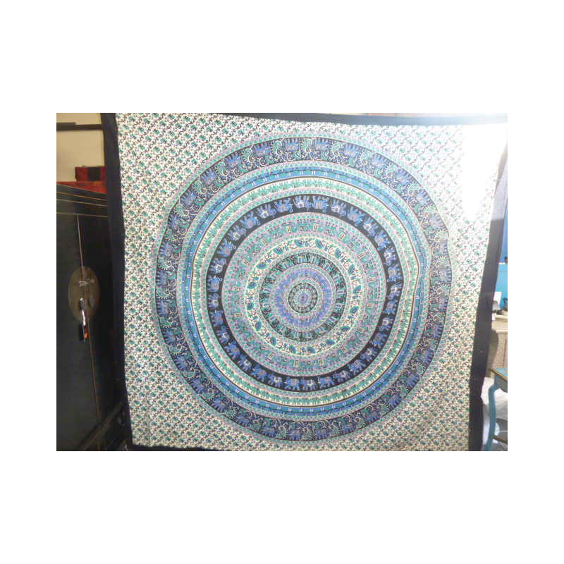 hanging round elephants blue black and vert