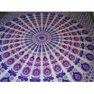 Tenture en coton violette avec un vitrail et un kashmeer