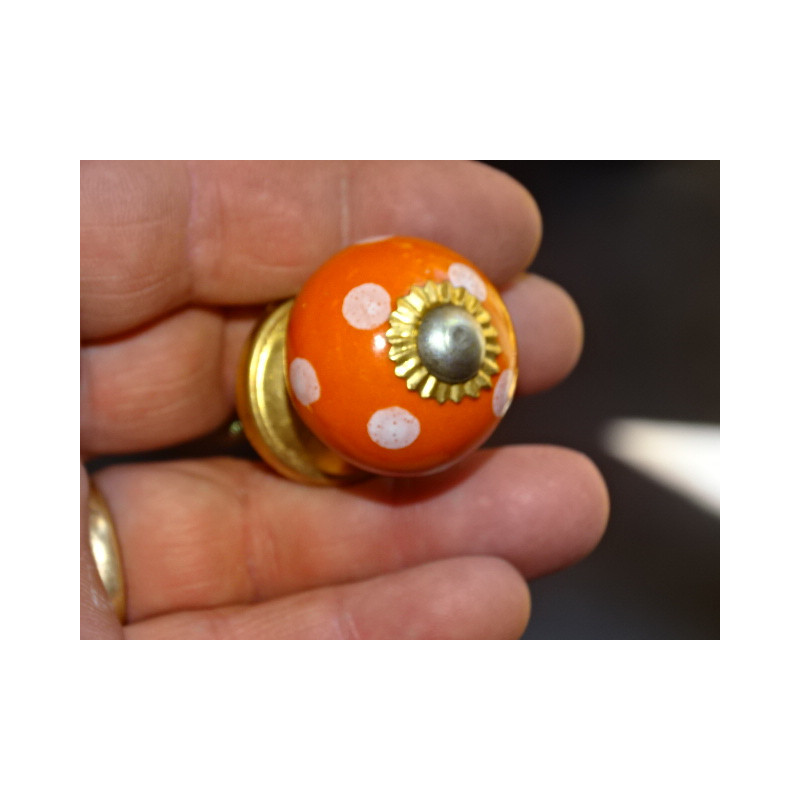 Petites poignées orange à pois blancs