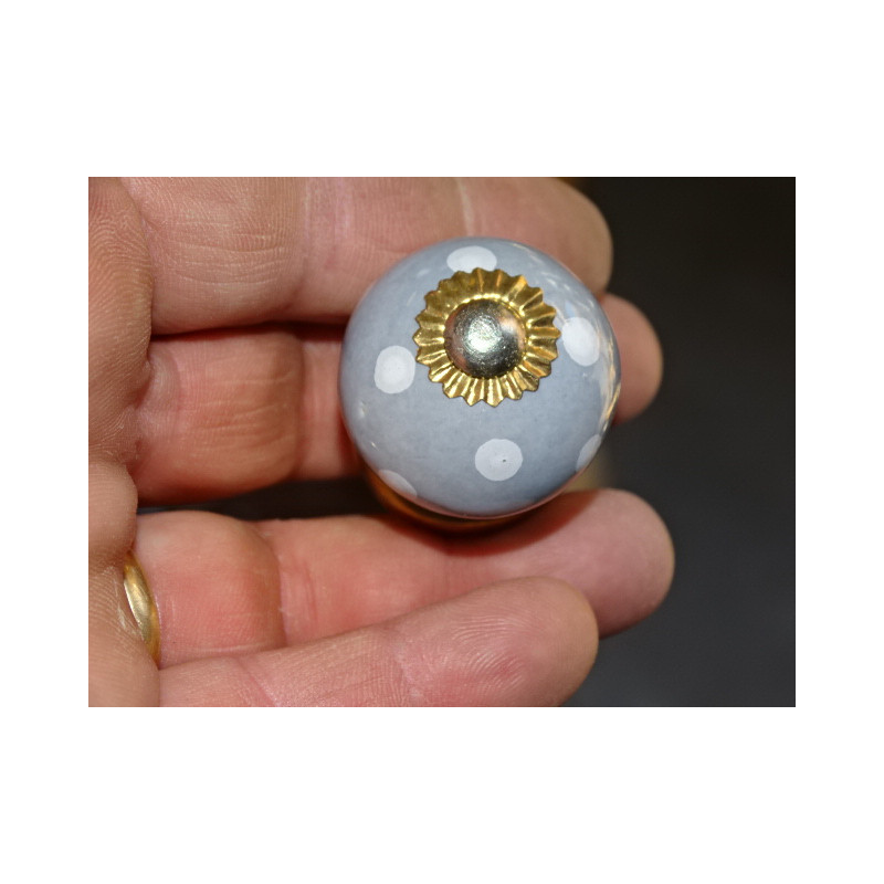 Small handles in gray porcelain white dots