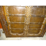 Pequeñas puertas de armario antiguas con metal - 3