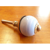 Mini boutons violine trait blanc