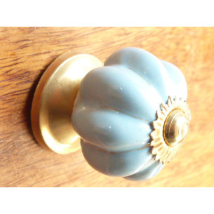 Mini boutons citrouille unis bleu ciel trait or