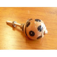 Mini maneja Caramel negro echada