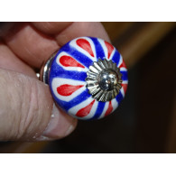 mini bottoni in ceramica blu oltremare e petalo rosso - argento
