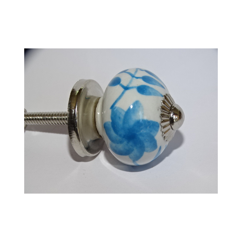 mini buttons in white ceramic and turquoise...