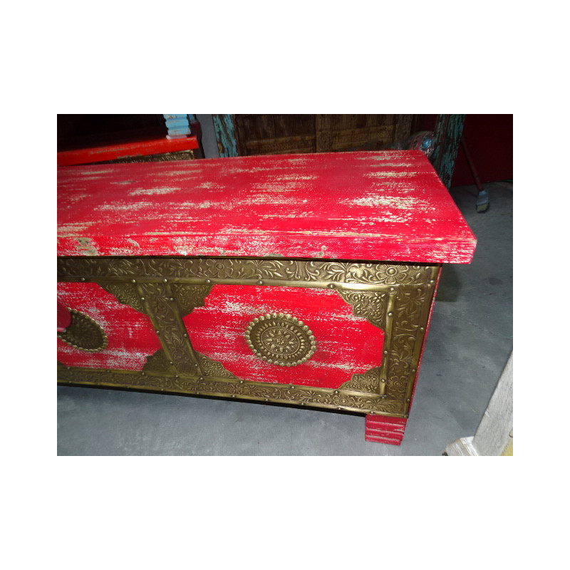 Lange Truhe mit Mangoholzbezug mit roter Patina...