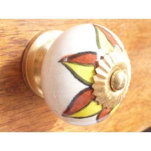 handle flowers yellow and brown