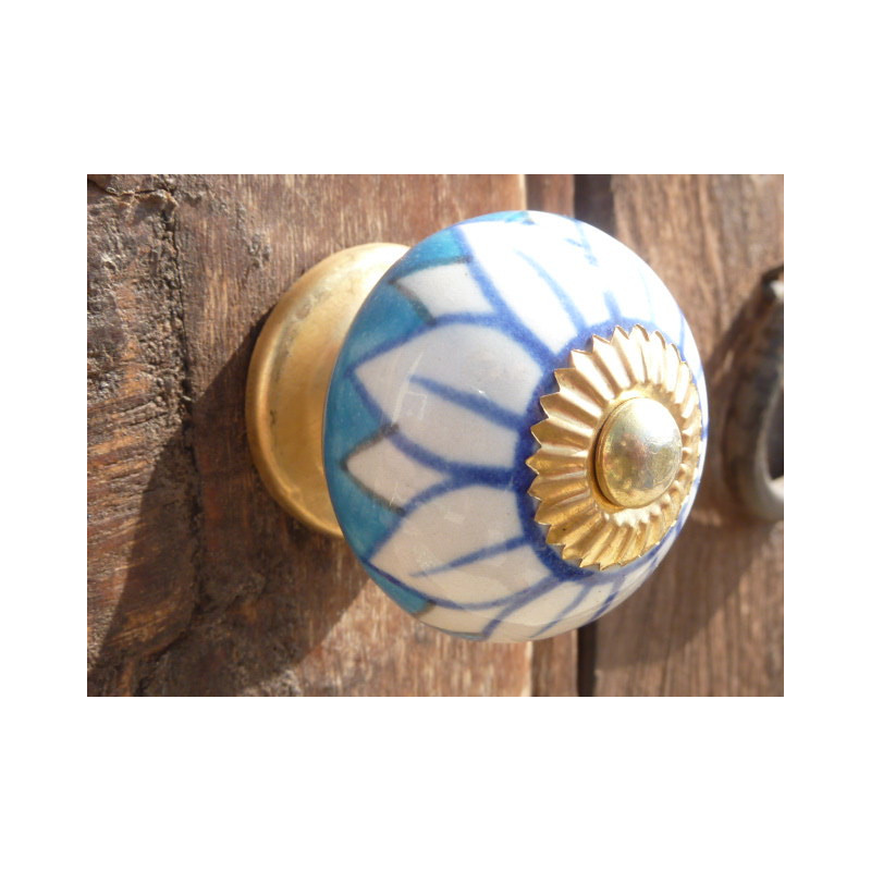 Boutons dalhias turquoises