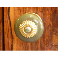 Boutons plats vert olive