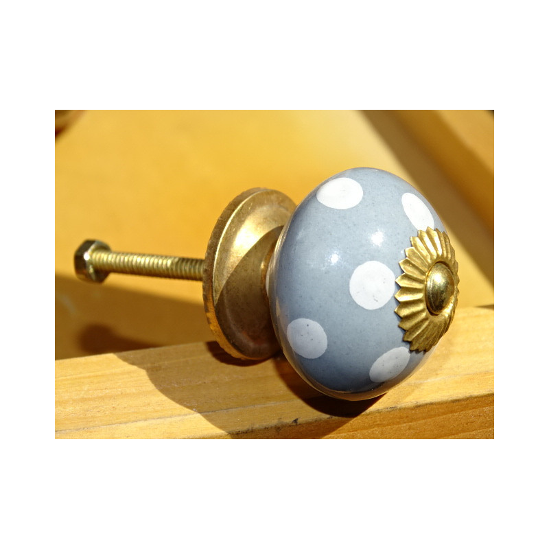 handles porcelain gray with white dots