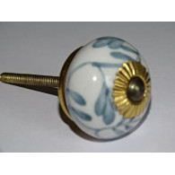 Boutons de tiroirs ou porte avec feuillage gris