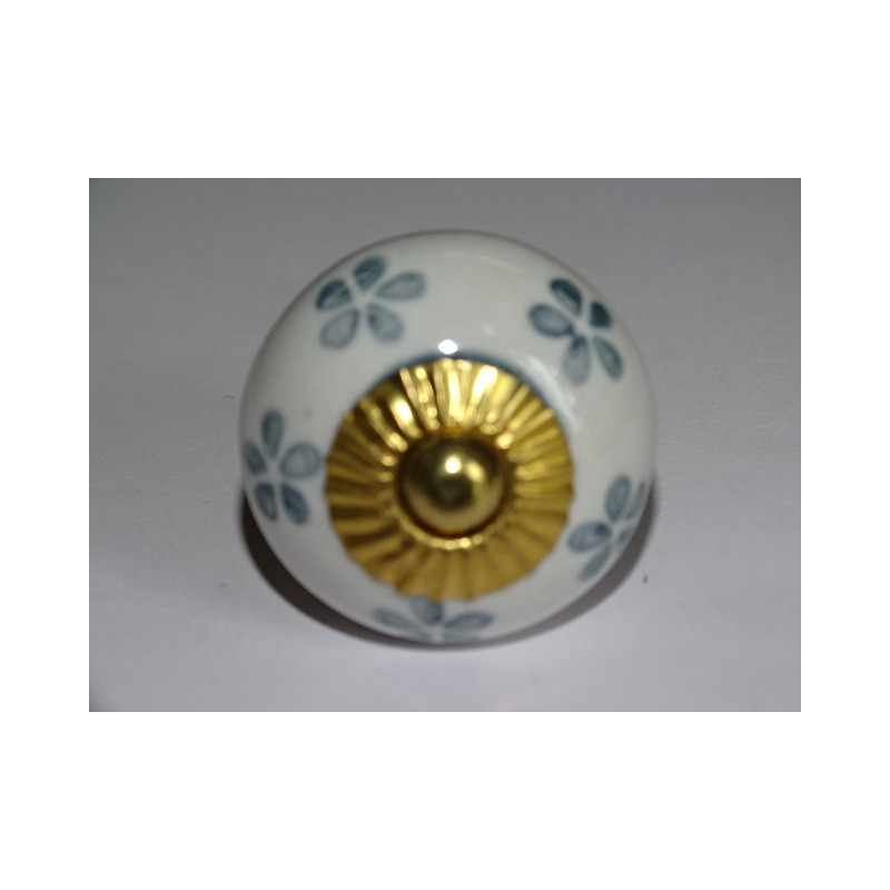 White drawer or door knobs and gray flowers