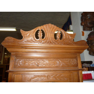 Vitrine colonne éclairée en teck 2