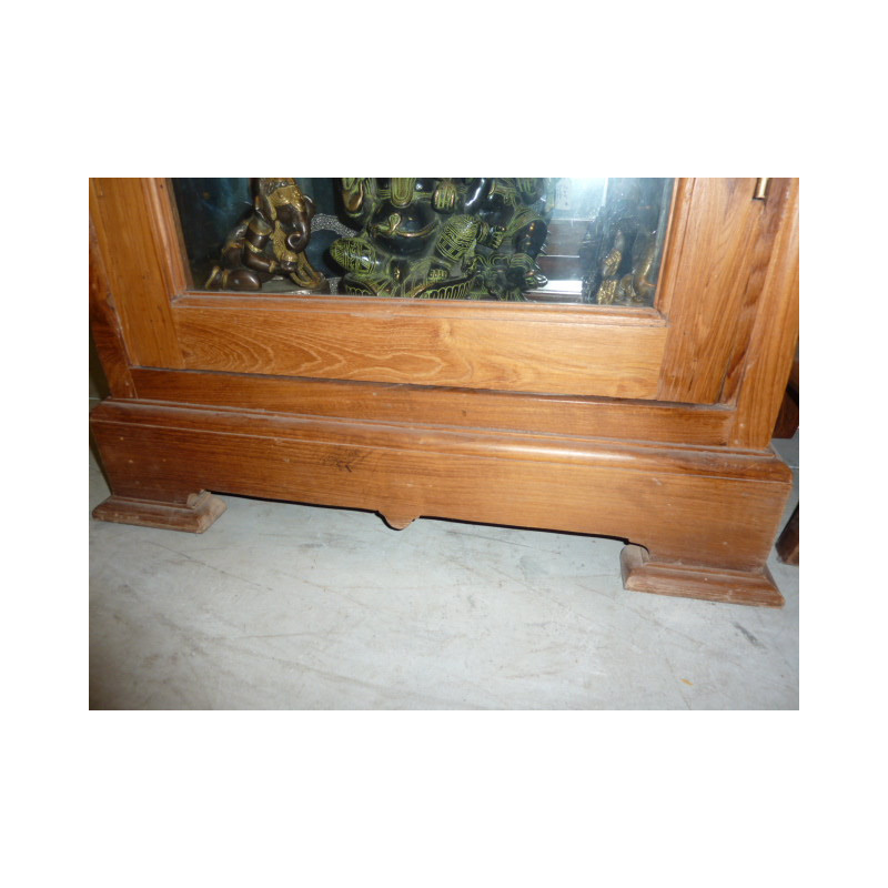 Vitrine column éclairée en teak