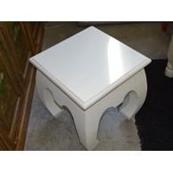 Sgabello oppio 40x40 cm patina bianca.