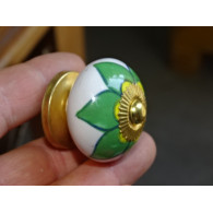 Tiradores de puerta o cajón de porcelana con flor verde y amarilla