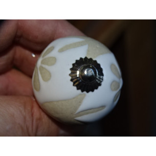 Pomelli per mobili con fiori e foglie in rilievo - argento 2
