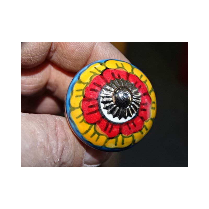 Pomos para muebles con gran flor roja y naranja...