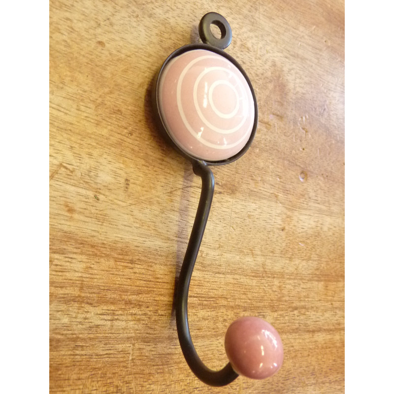 ronde à traits rosa