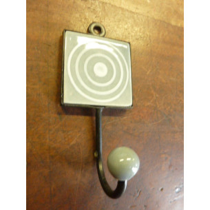 Mini Square PEG en círculo gris