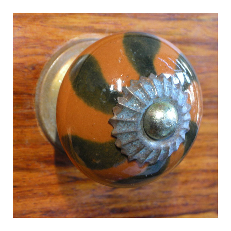 Porcelain knobs brown black