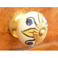 Boutons en porcelaine 4 pétales jaunes