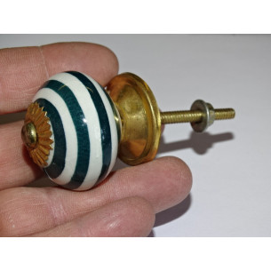 Emerald green spiral cabinet handle 2