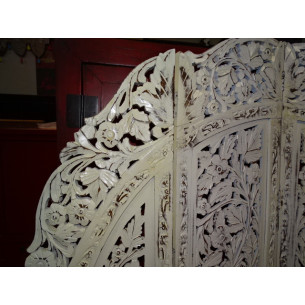 Paravent rond fleurs blanc poncé 2